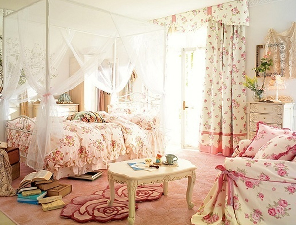 cute-pink-bedroom-ideas-with-wallpaper-theme