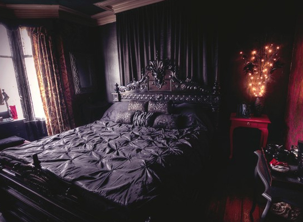 Gothic Bedroom Design