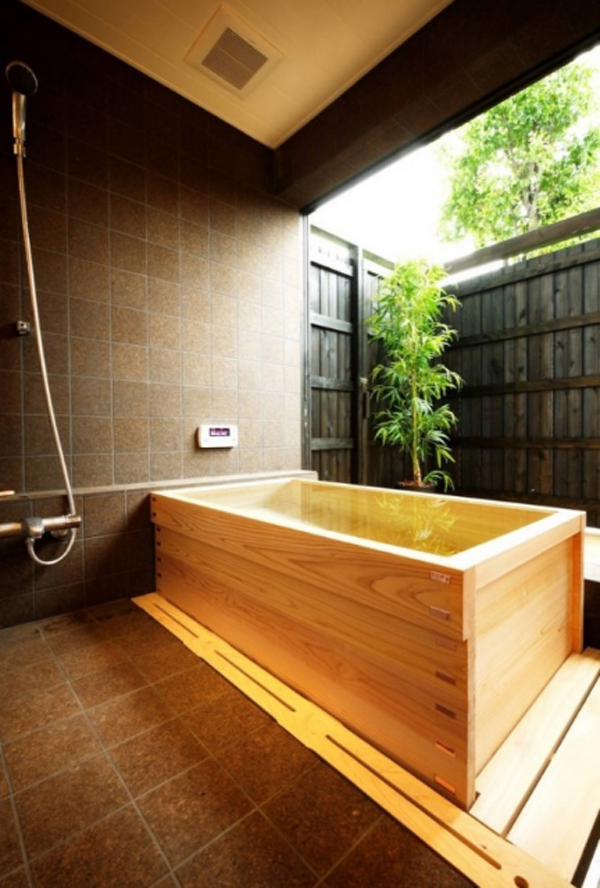 japanese-soaking-bathtub-with-wooden-ideas