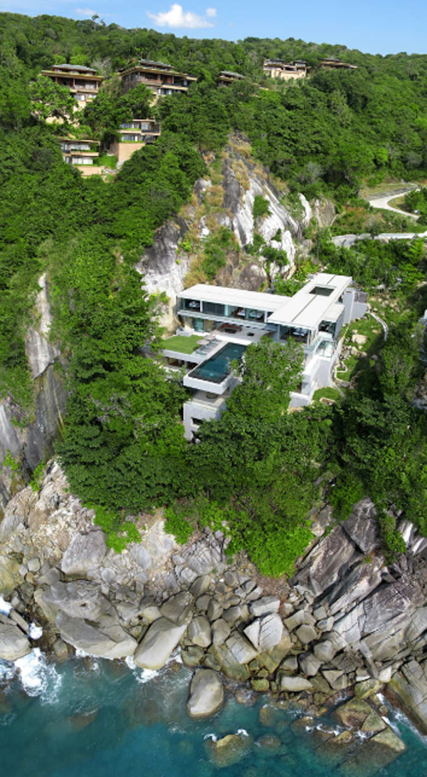 villa-amanzi-designer-with-mountain-views-located-in-thailand