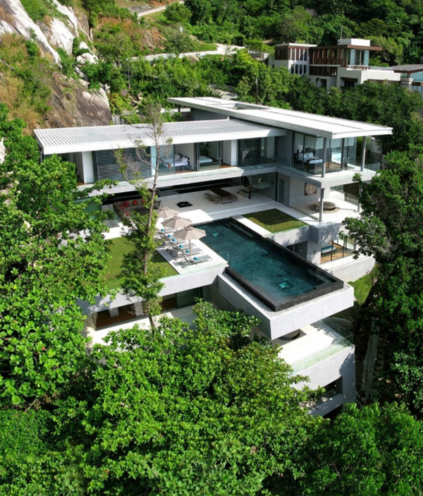 villa-amanzi-with-mountain-views-located-in-thailand