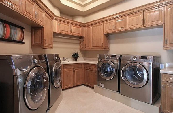 15-modern-laundry-room-design-with-wood-furnitures