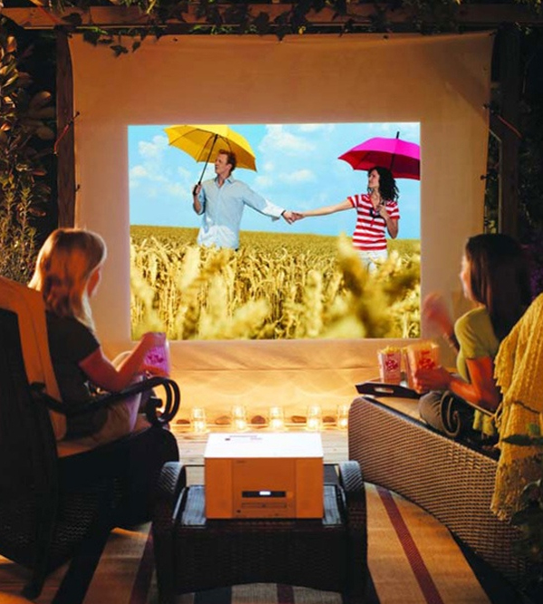 15-wonderful-outdoor-home-theater-sets