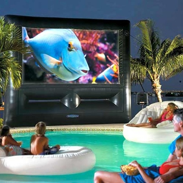 15-wonderful-outdoor-home-theater-with-pools