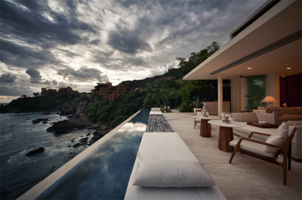 finestre-villas-with-roamntic-pool-in-mexico