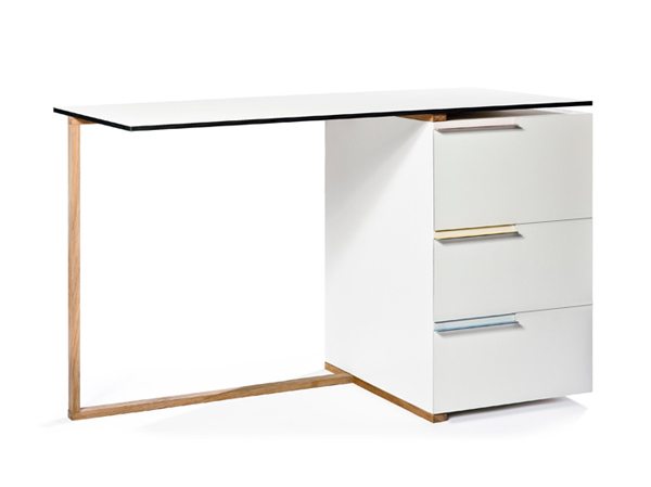office-furniture-table-by-reinier-de-jong