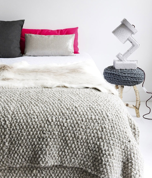 cool-and-comfy-scandinavian-bedroom-sets