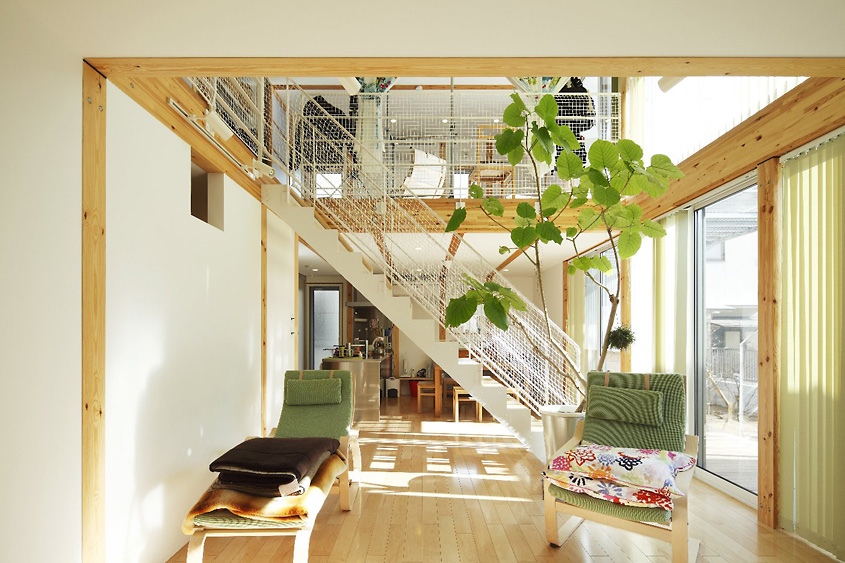 japanese-style-interior-with-green-space