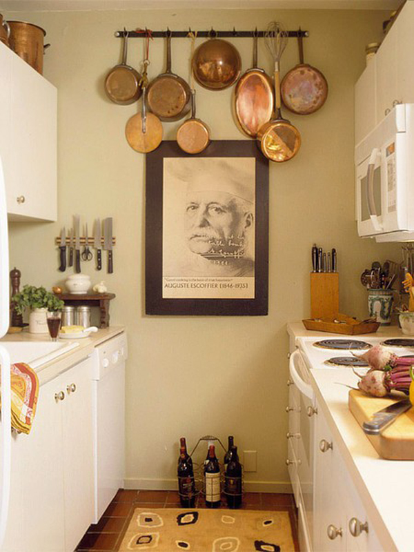 small-kitchen-hanging-storage-ideas