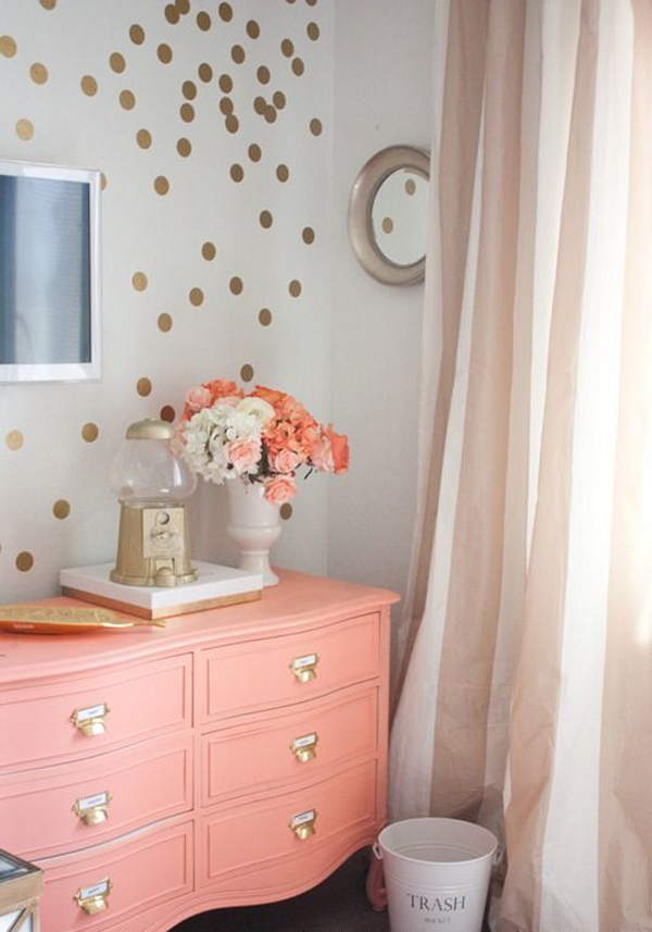 25 Adorable Polka Dot Interior Ideas