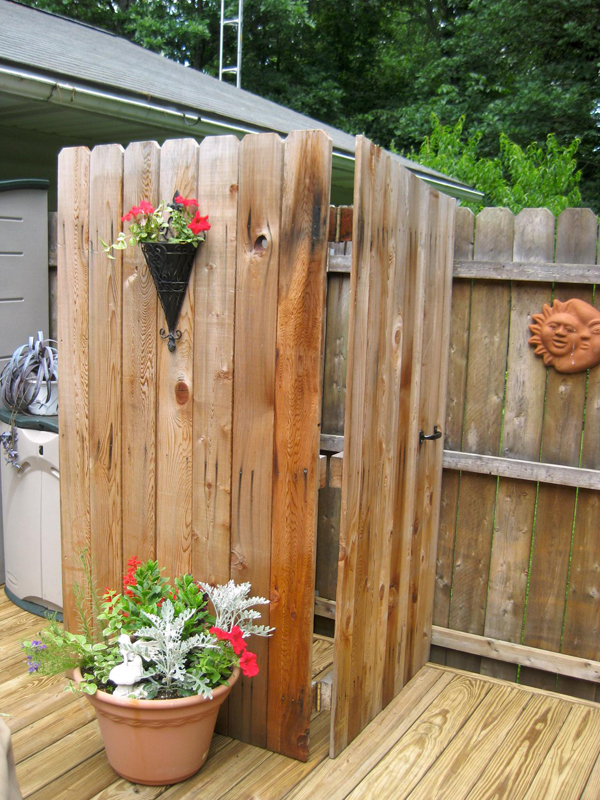 diy shower outdoor creative deck rustic showers outside backyard door wood wooden enclosure idea simple changing