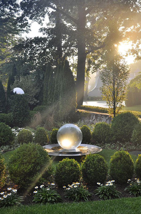 15 Pretty And Glowing Garden Gazing Balls | HomeMydesign
