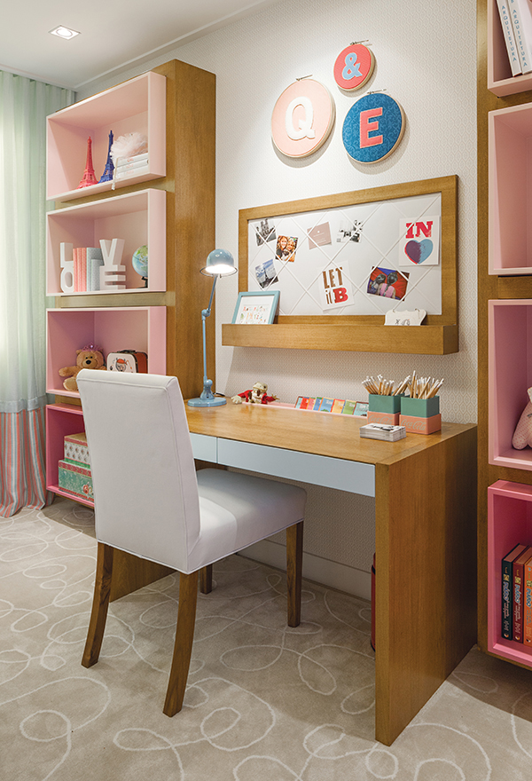 Lovely Girl’s Room With Paris Inspired