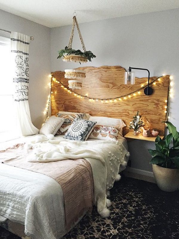 10 Simple College Bedroom For Christmas Decorations
