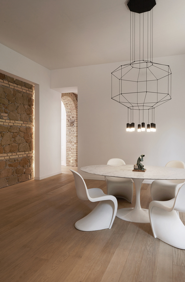 Z Apartment With Original Ancient Structure By Carola Vannini