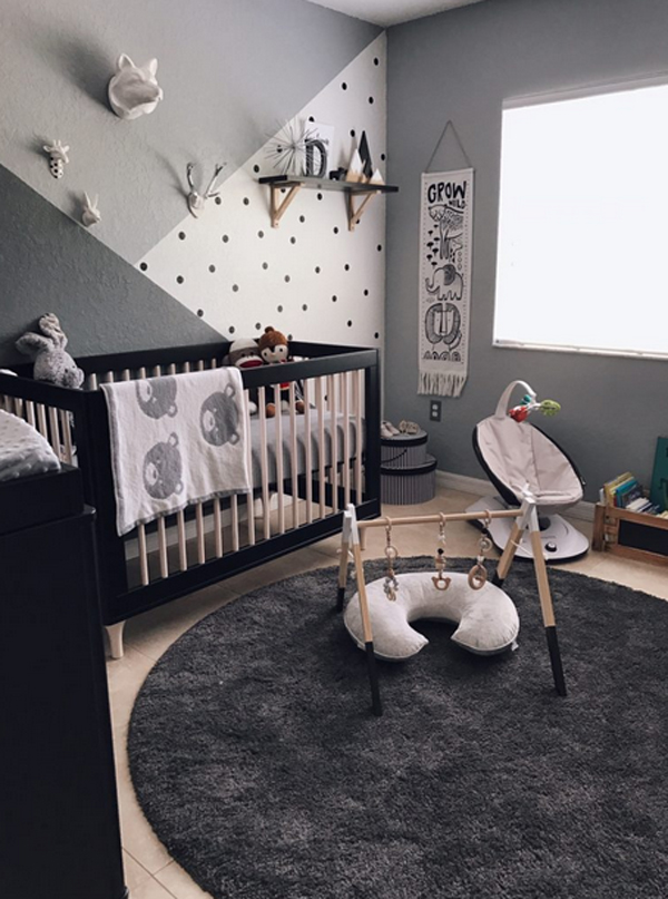 Neutral Grey Nursery With Zoo Themes