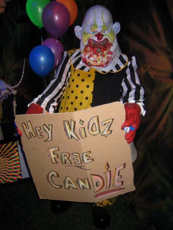 halloween clown decorations scary circus cool clowns decor creepy theme carnival haunt carnevil homemydesign diy outdoor props stuff killer haunted