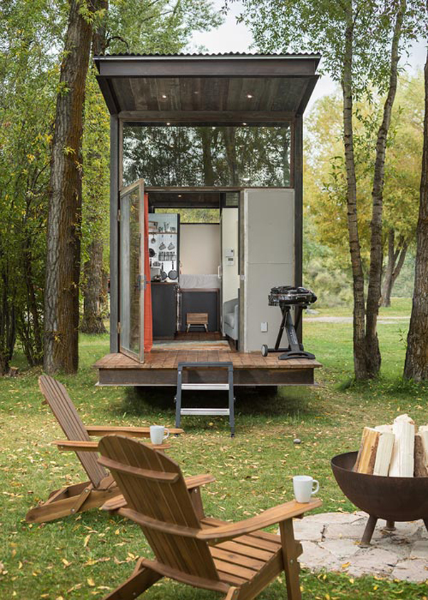 Functional Tiny House To Live In Nature