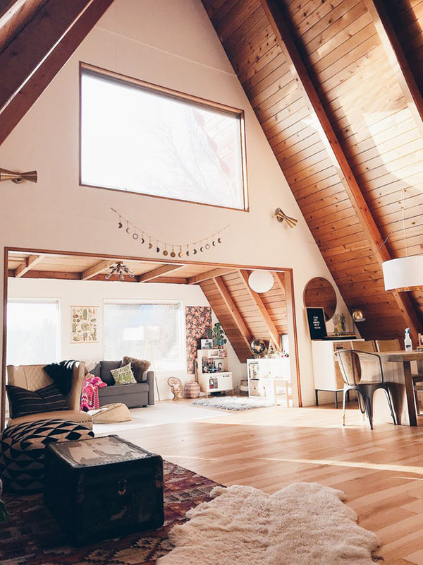 Super Cozy Renovated A-Frame Home In Oregon