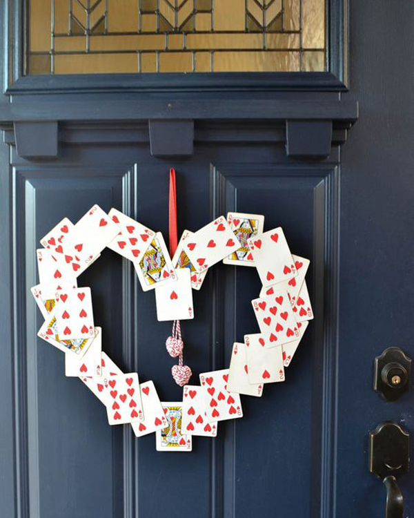 20 Sweet And Simple Valentine’s Day Wreaths