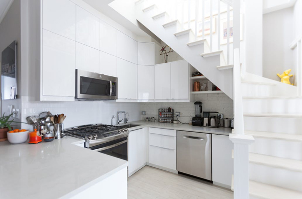 15 Unexpected Things Kitchen In Under The Stairs You'll Can Try