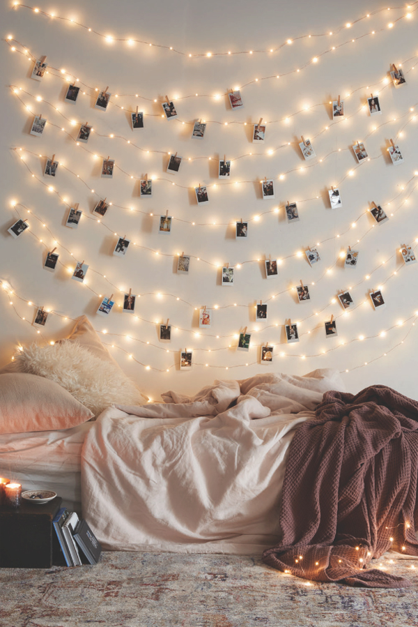 25 Interesting And Creative Wall Decor Ideas For Tiny Space