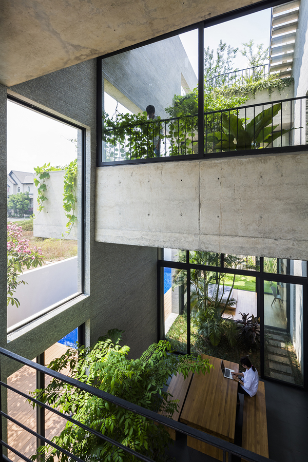 The Binh House With Urban Oasis In Vietnam