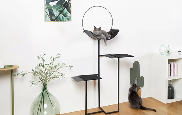 A Classy Cat Bed And Scratcher By Meyou Paris