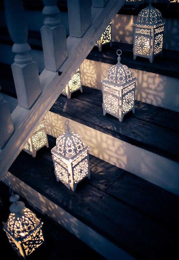 10 Amazing Ramadan Stairs Decor With DIY Lights