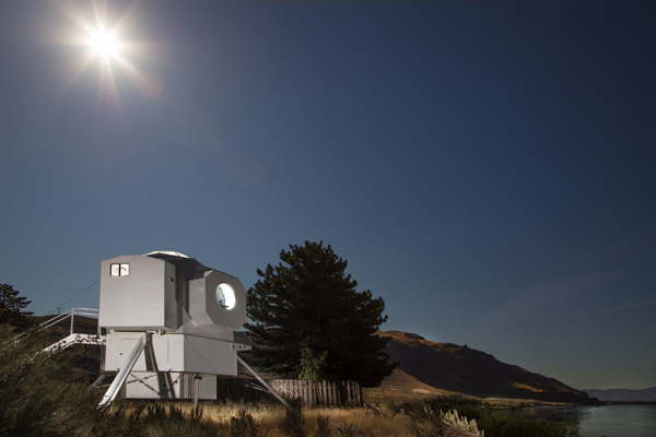 Amazing Tiny House Inspired To The Moon