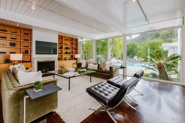 Taylor Swift Beverly Hills Home That You Can Buy Right Now