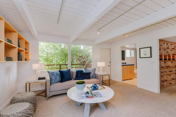 Taylor Swift Beverly Hills Home That You Can Buy Right Now