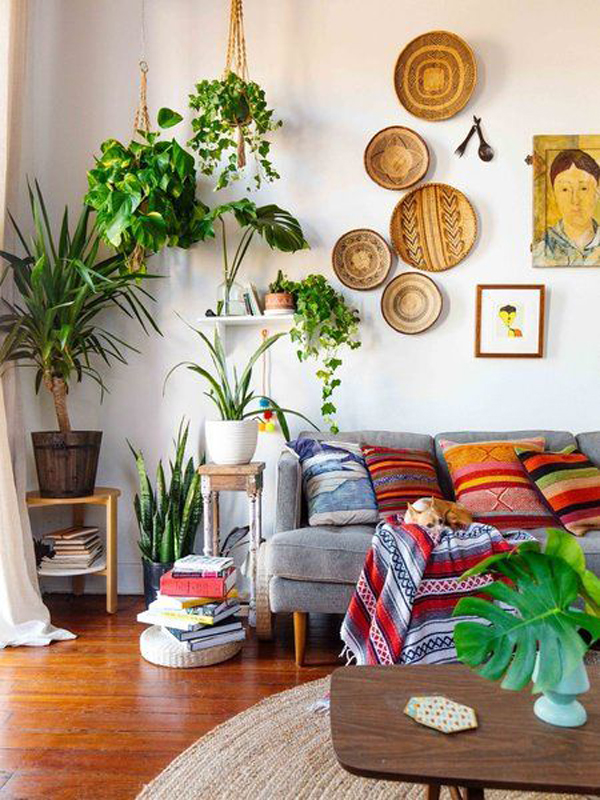 Simple Wall Decor Boho Style for Small Space