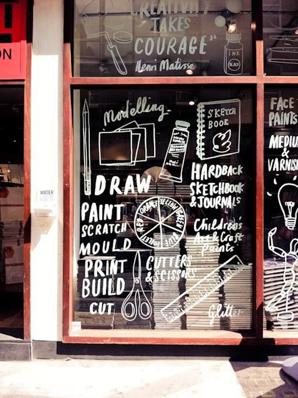 25 Cool And Creative Store’s Window Display Ideas