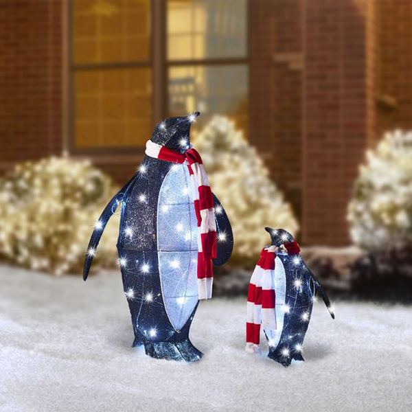 15 Best Outdoor Christmas Lights With Adorable Ideas