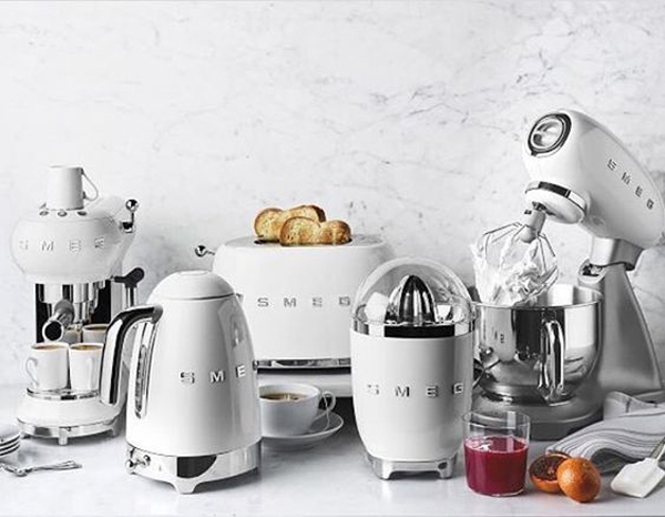 All White Smeg’s Collection For Classic Kitchen Appliances
