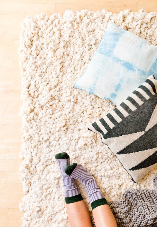 25 Cheap DIY Rugs To Make Room Great Again