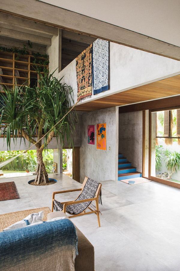 Brutalist Tropical Home With Nature Elements