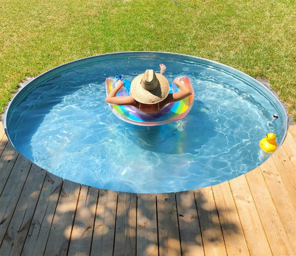 35 Cool DIY Stock Tank Pool Ideas For Summer Project