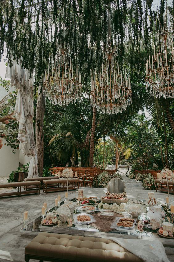 30 Simple And Memorable Boho Wedding Theme Ideas