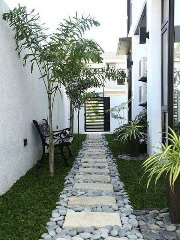 35 Exciting Side House Garden Ideas With Walkway