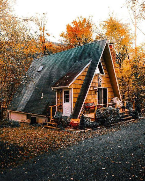 25 Inspiring Most Beautiful House With Autumn Colors