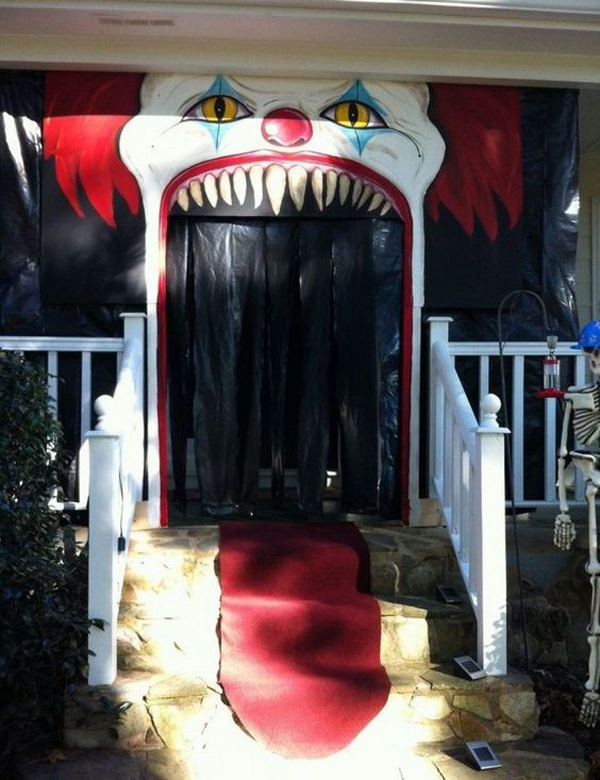 20 Scary And Creepy Clown Halloween Decor Ideas
