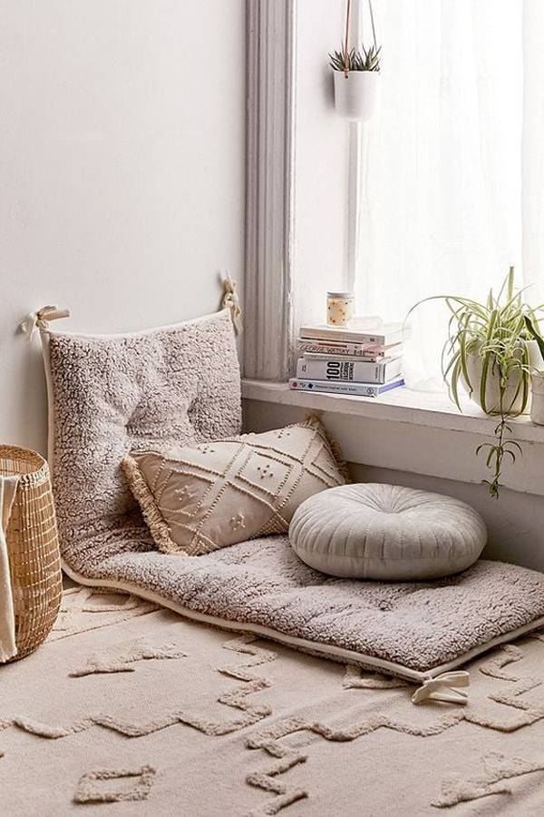 25 Coziest Reading Cushion Ideas That You Must Have