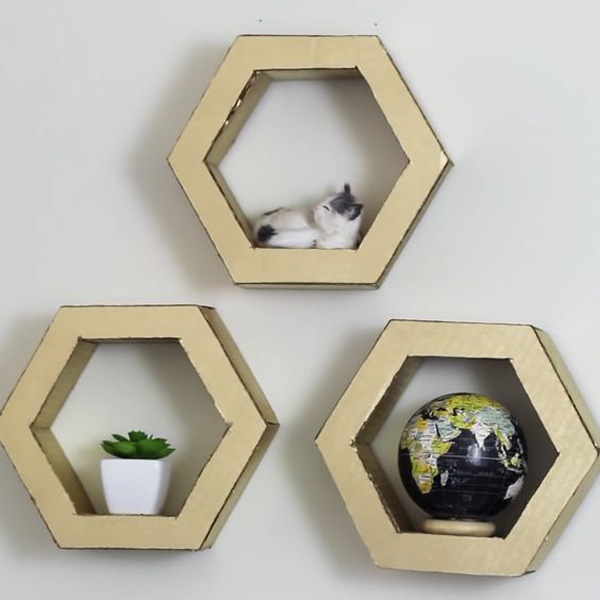 15 DIY Cardboard Wall Ideas To Beautify Your Room