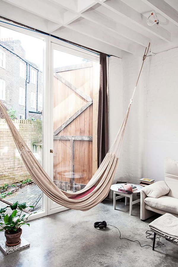 29 Coziest Indoor Hammock Ideas For Your Relaxing