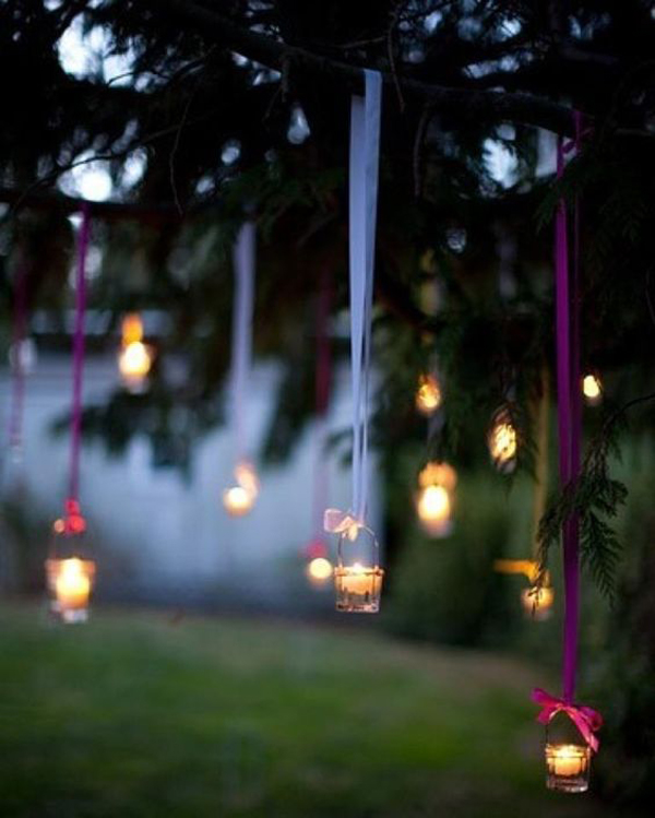 20 Beautiful DIY Outdoor Lights For Valentine’s Day