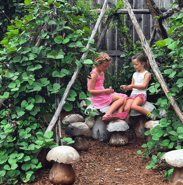 23 Fun Secret Garden Ideas For Outdoor Kids Plays