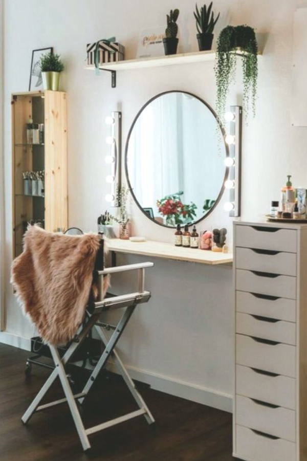 32 Stylish Home Makeup Room Ideas That All Women Must Have
