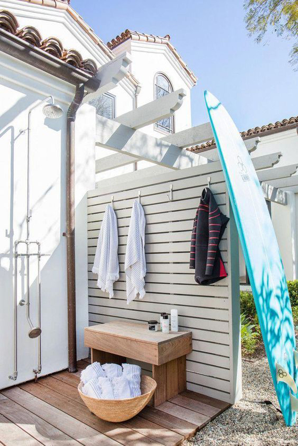 31 Fun Outdoor Hawaiian Shower Ideas To Refresh Your Body